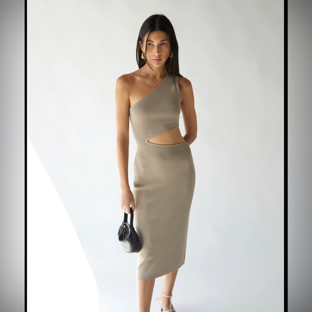 Oak + Fort Elegant One-Shoulder Tan Dress
